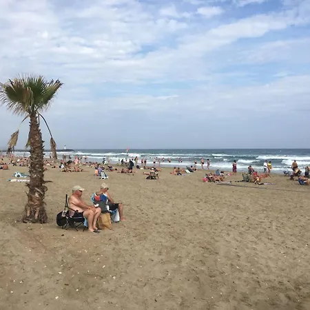 4/6 Personnes Plain Pied - 5min - Piscine En Face * Agde